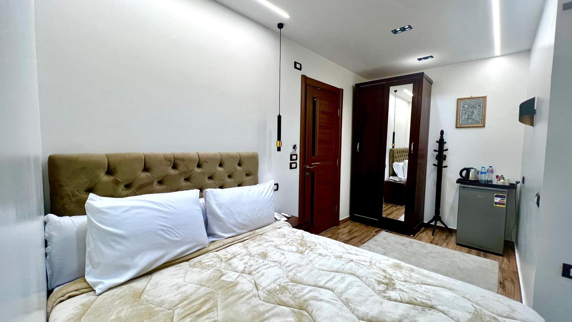 White Pyramids Inn Nazlat as Sammān 外观 照片