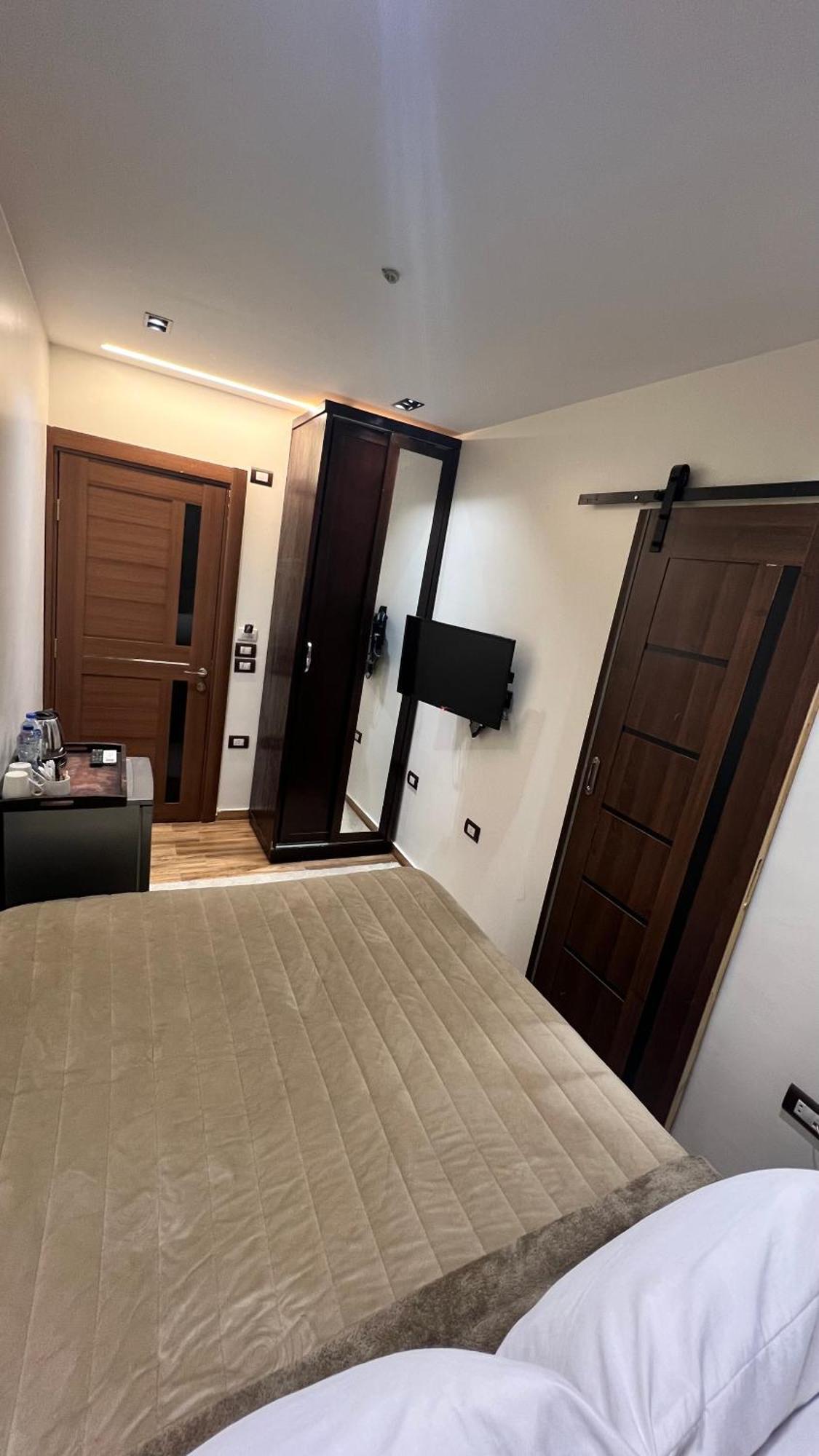 White Pyramids Inn Nazlat as Sammān 外观 照片