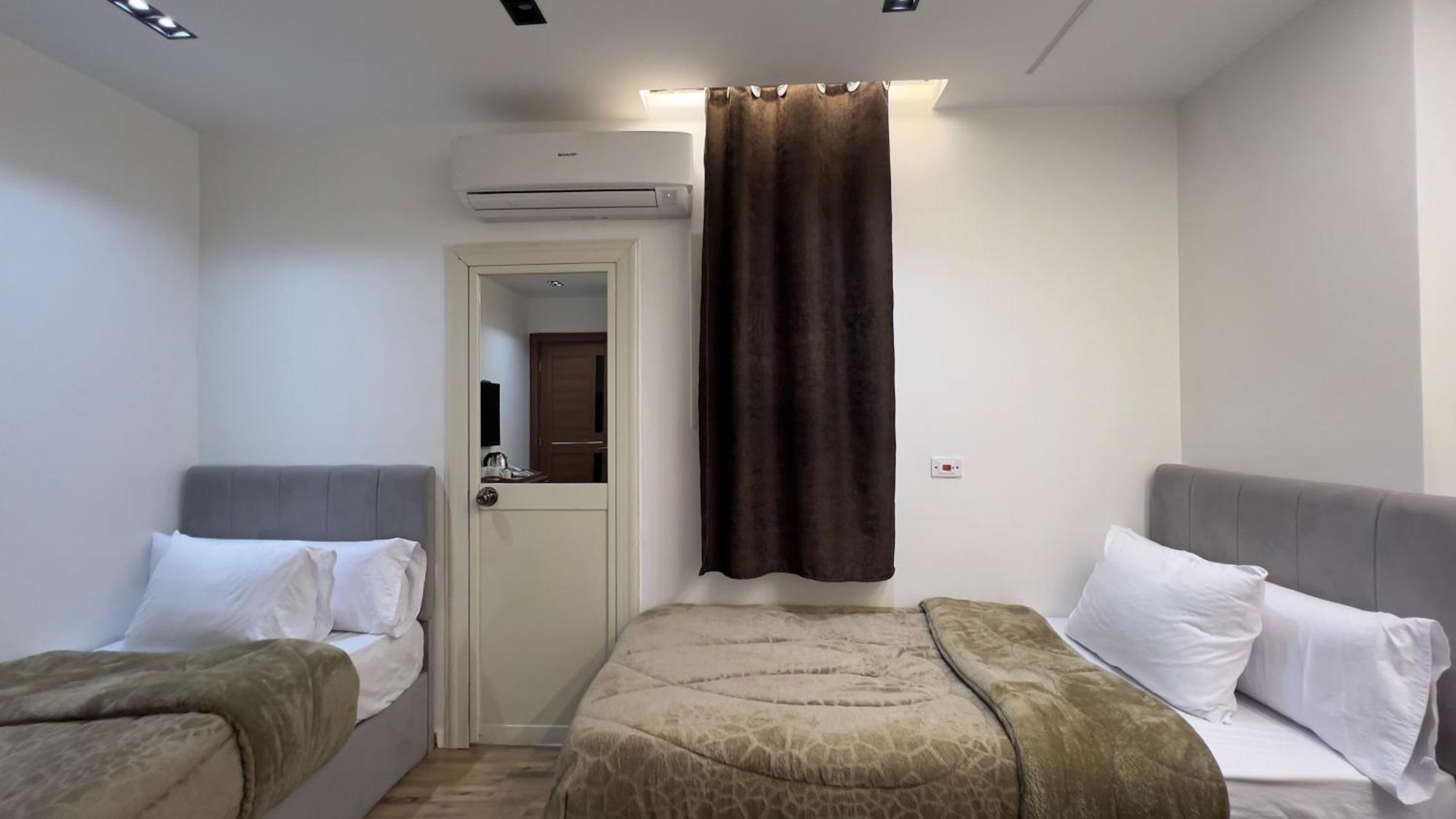 White Pyramids Inn Nazlat as Sammān 外观 照片